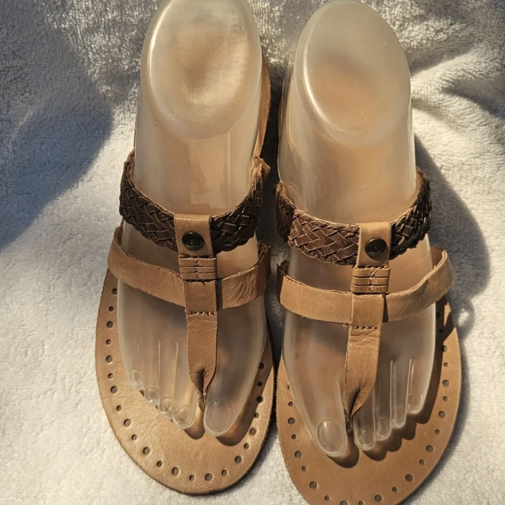UGG Womens Audra Brown Leather Slip On Strappy Sandals Slides Sz 6 - Picture 5 of 5
